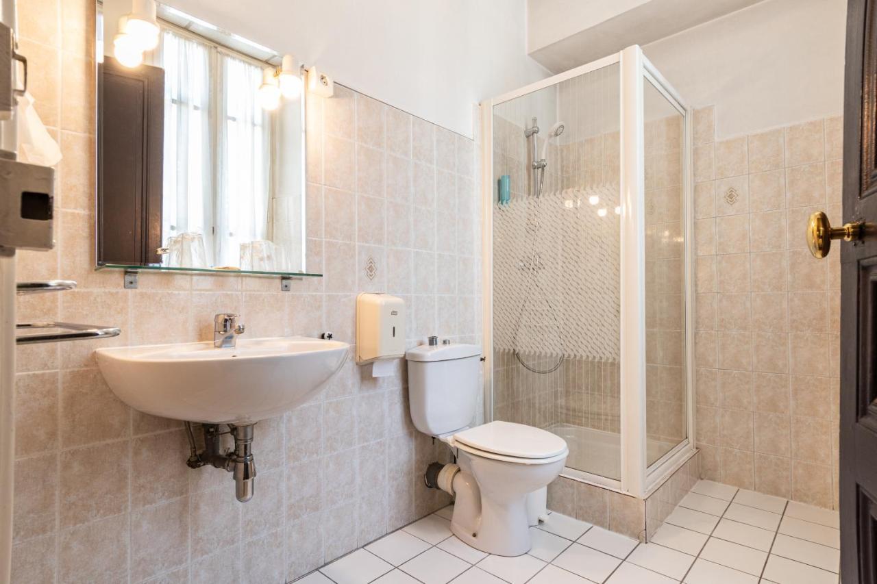 Hotel Des Bains Aix-les-Bains Buitenkant foto