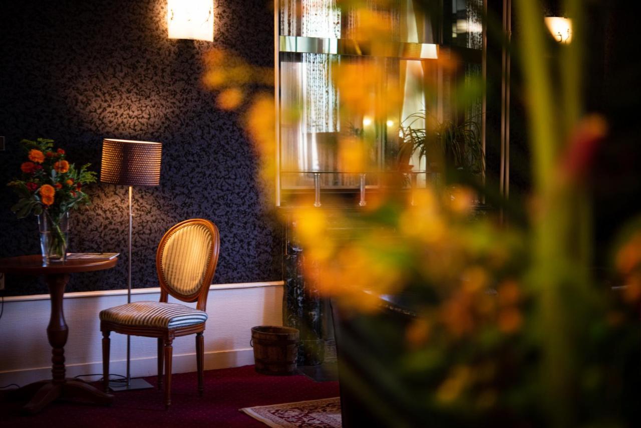 Hotel Des Bains Aix-les-Bains Buitenkant foto
