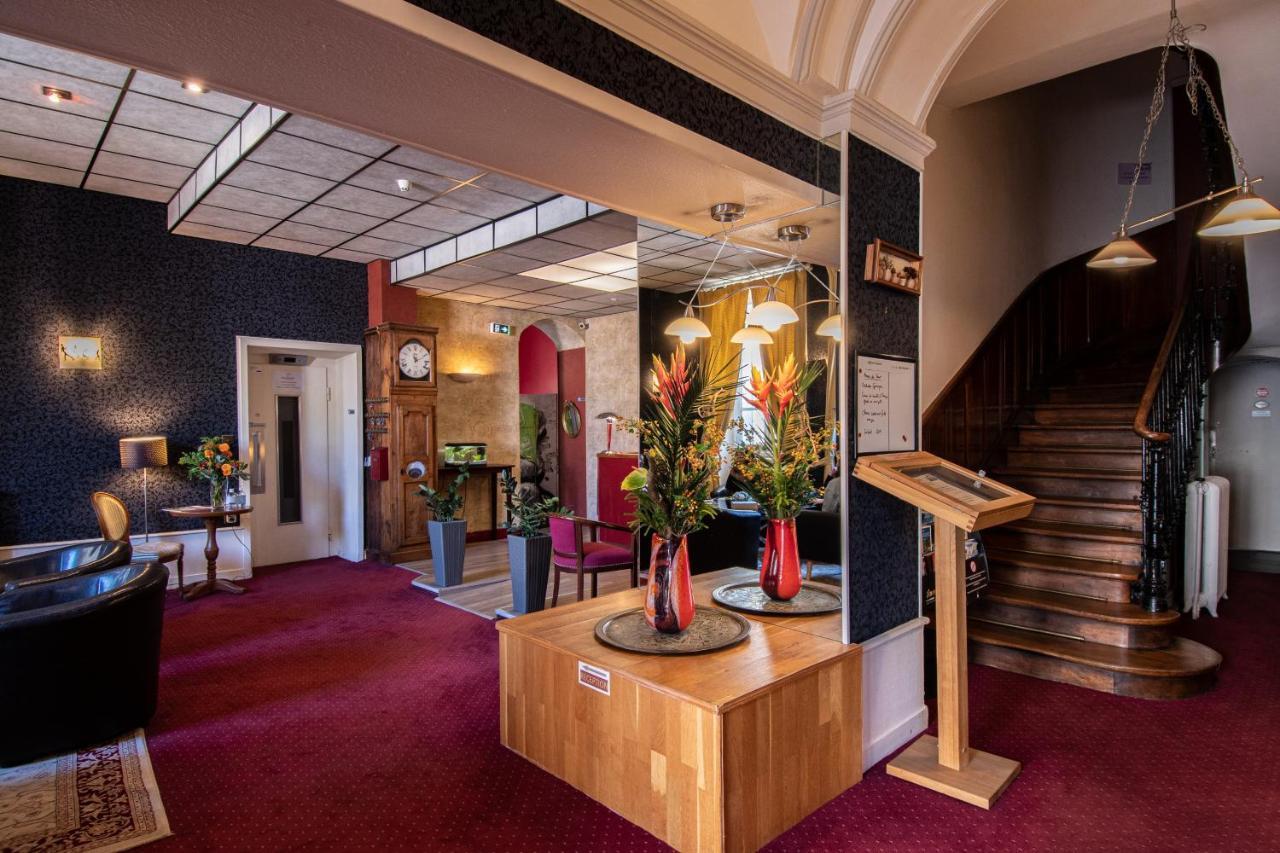 Hotel Des Bains Aix-les-Bains Buitenkant foto